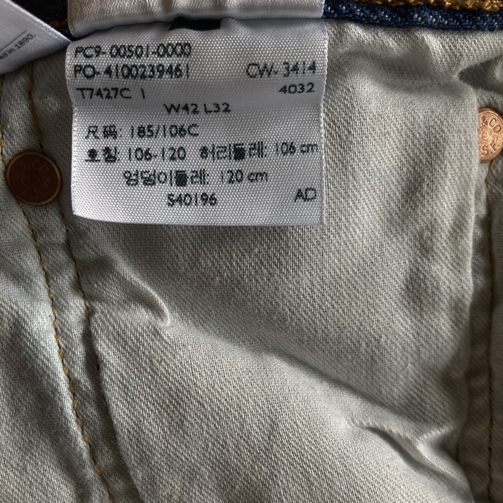 Levis 501 Original Mens Red Tab StraightFit ButtonFly Dark Wash Blue Jean 38x29 - Picture 12 of 16